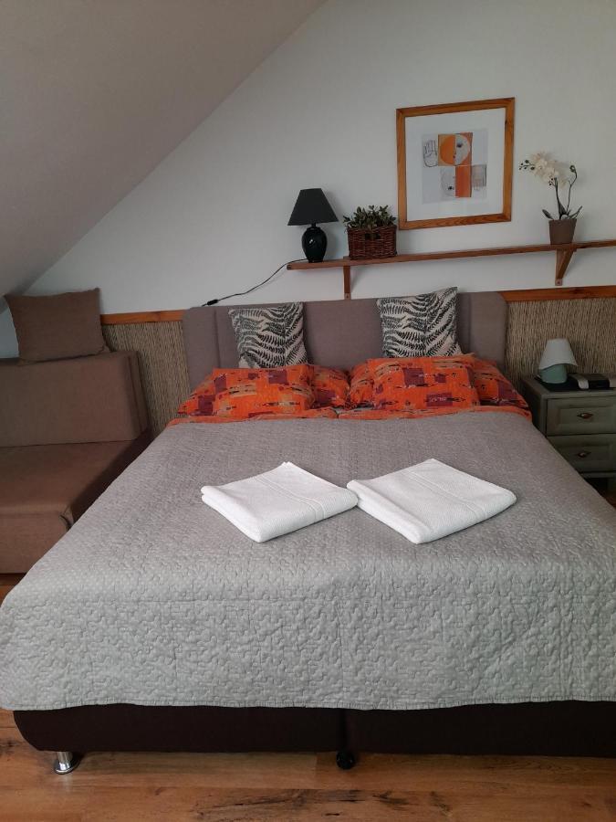 Zoeld Sziget Vendeghaz Hotell Eger Exteriör bild