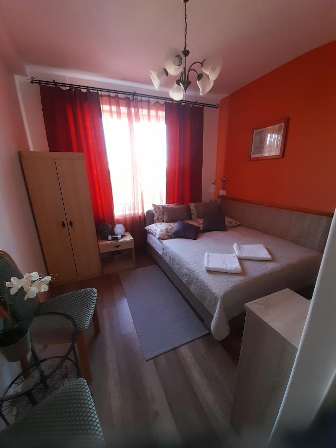 Zoeld Sziget Vendeghaz Hotell Eger Exteriör bild