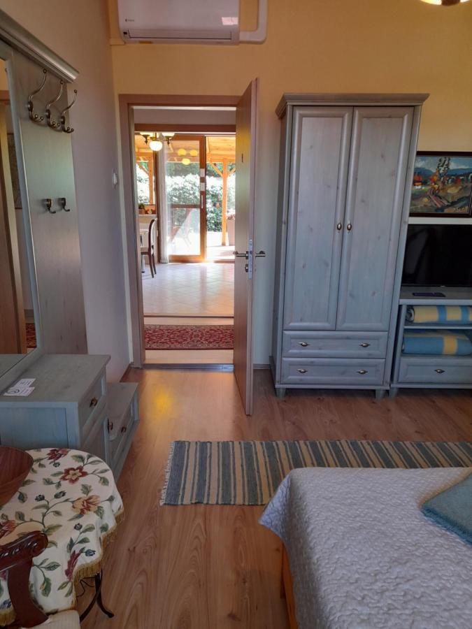 Zoeld Sziget Vendeghaz Hotell Eger Exteriör bild
